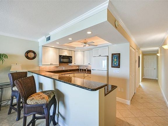 5th image of 25850 Hickory Blvd APT 301