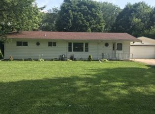 2812 Wilshire Blvd, Joliet, IL 60435