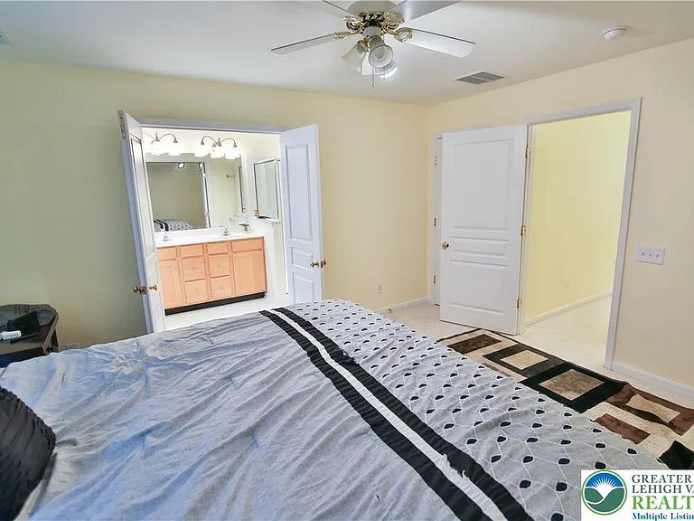 5293 Chandler Way — Photo 16