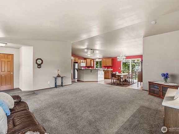 4th image of 5197 Regan Road