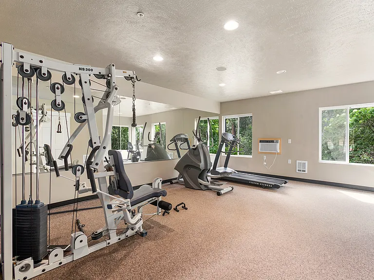 Boulder Apartments — Photo 40