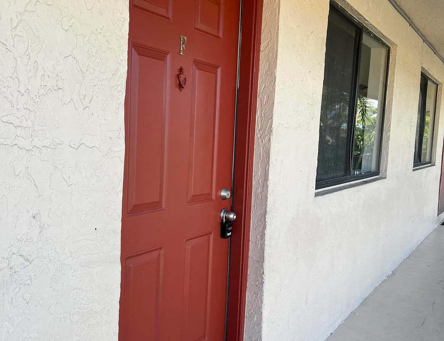 2 bed, 1.5 bath, 814 sqft, $1,900 — Photo 1