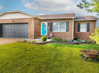 2620 Swinging Way Ct, Evansville, IN 47711