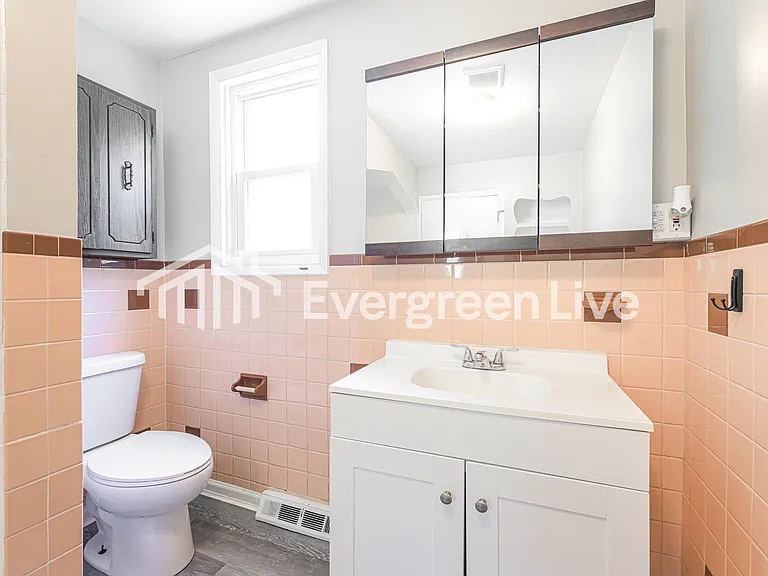 743 Wolf Ave — Photo 12
