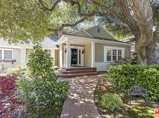 1600 Hillside Dr, Glendale, CA 91208