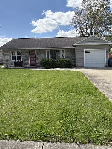 7048 Oakwood Rd Photo 1