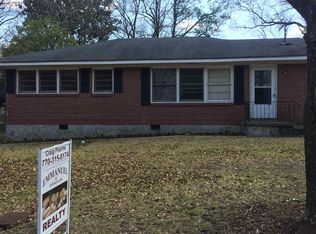 801 Northview Dr, Forest Park, GA 30297