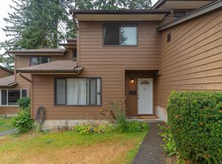 855 Howard Ave #10, Nanaimo, BC V9R5V4