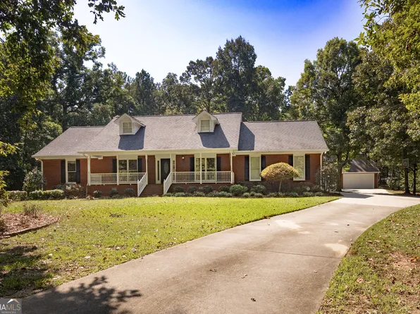 130 Wild Azalea Trl, Hampton, GA 30228