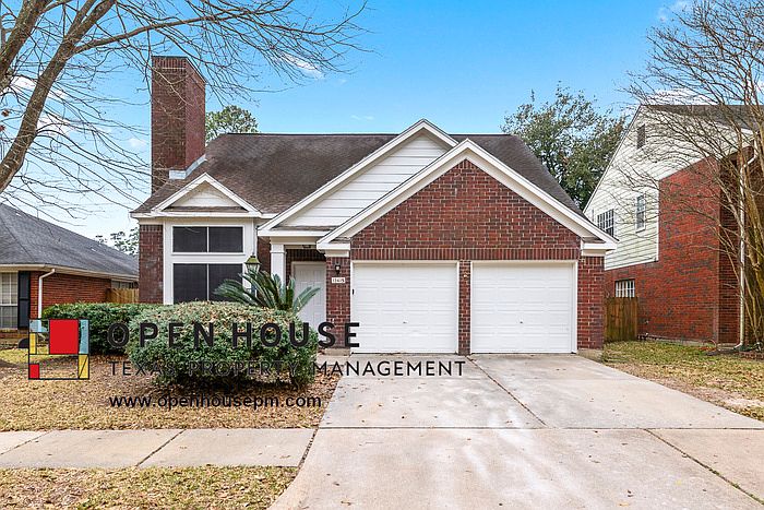 1st image of 12415 Carlton Oaks St