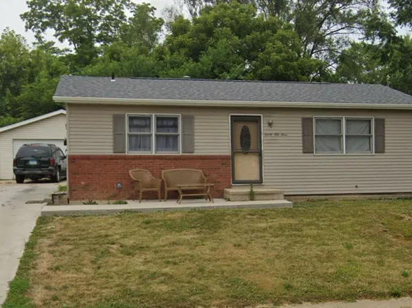 2053 Henley Rd, Springfield, IL 62702