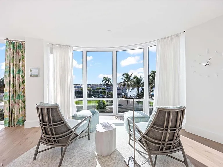 3971 Gulf Shore Blvd N #401 — Photo 13
