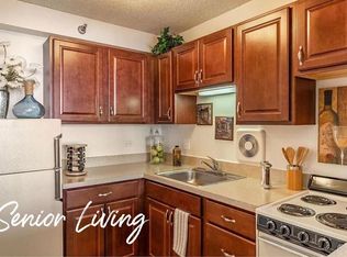 8975 W Golf Rd #7554F8E6D, Niles, IL 60714