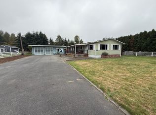 9585 Glenwood Acres Rd, Sedro Woolley, WA 98284