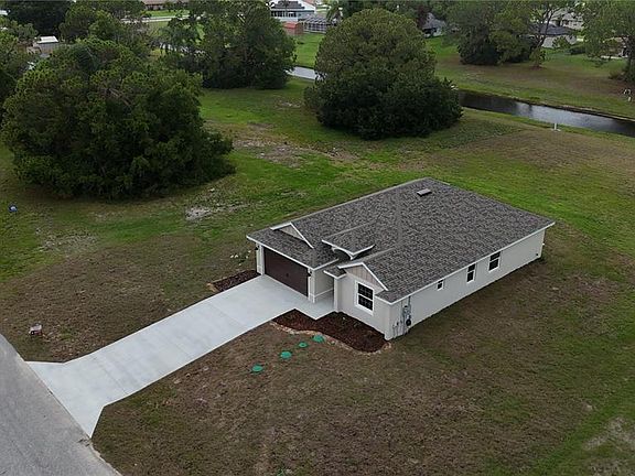 4th image of 7825 Pine Glen Rd