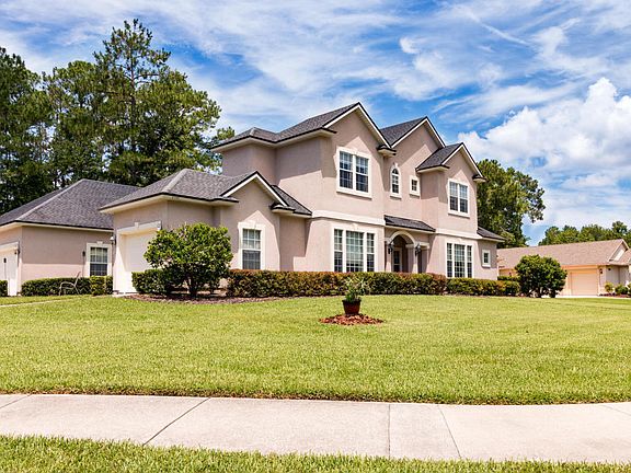 2nd image of 2641 Country Club Blvd