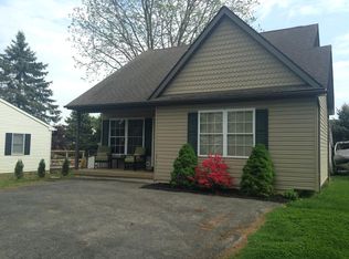 520 W 3rd Ave, Parkesburg, PA 19365
