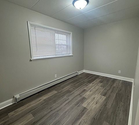 4th image of 5719 Van Buren St