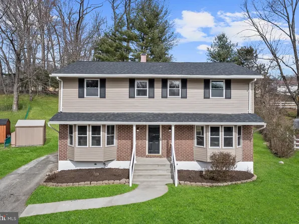 7 Evatt Ct, Randallstown, MD 21133