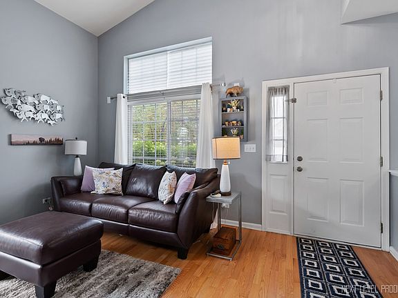 2nd image of 225 Nicole Dr Unit F