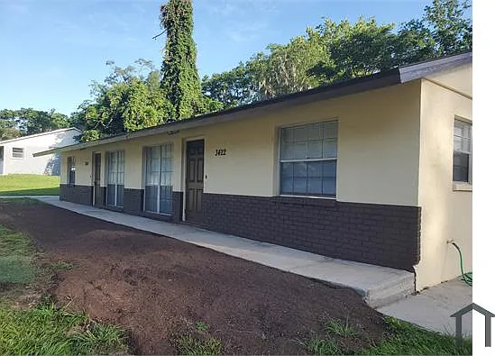 3 bed, 1250 sqft, $1,695 — Photo 2