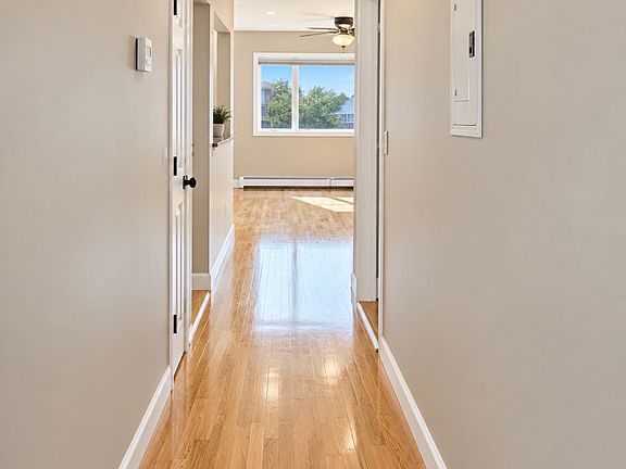 4th image of 15615 76th St APT 2