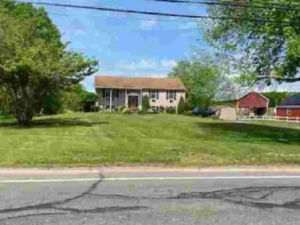 129 Prospect St, Hatfield, MA 01038