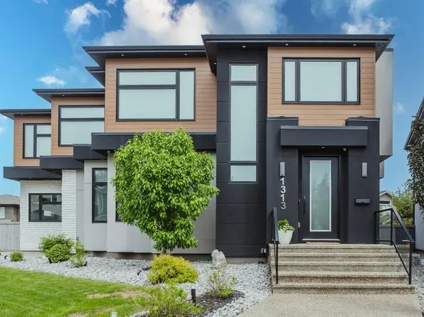 1313 Clement Ct NW, Edmonton, AB T6M 0C9