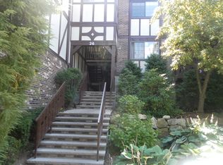 2603 Hemingway Ln, Mahwah, NJ 07430