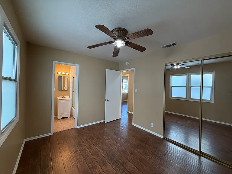 2307 Lupin St #A — Photo 16