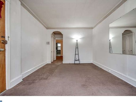 5th image of 3432 Englewood St
