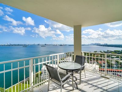 4000 Towerside Ter APT 2006, Miami, FL, 33138