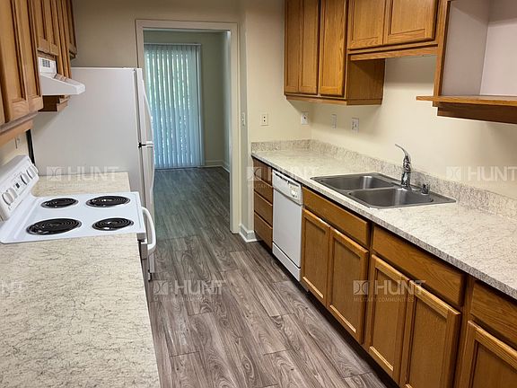 2nd image of 2842 Mount Baker Pass Ave #1