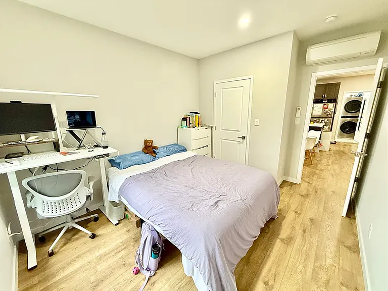 32-62 33rd St #2 — Photo 9
