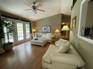 7141 W Friendly Ave UNIT G, Greensboro, NC 27410