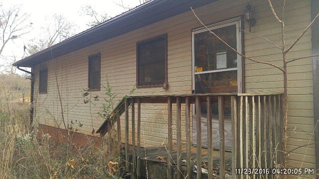 2nd image of 70 Sycamore Dr