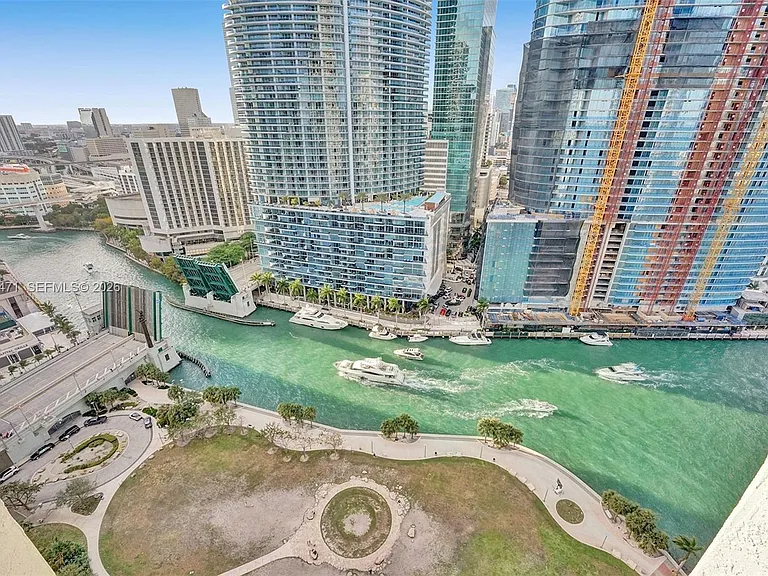 475 Brickell Ave #2708 — Photo 17