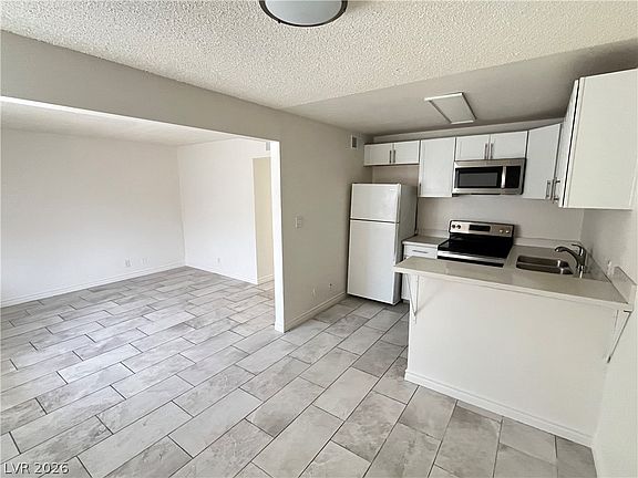 3rd image of 212 Orland St APT 28