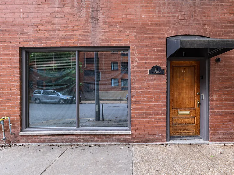 4400 Laclede Ave #3 — Photo 37