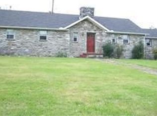 1606 Washington St W, Fayetteville, TN 37334