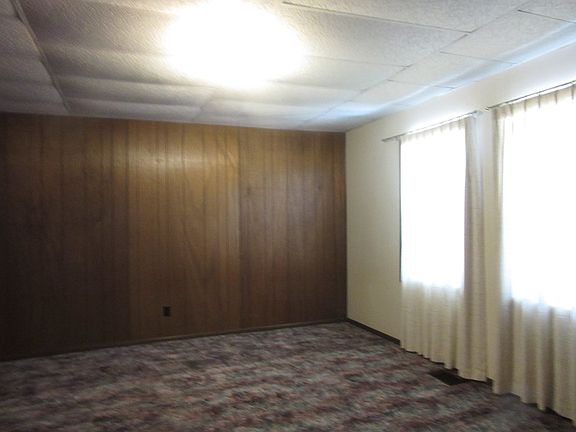 4th image of 608 N Elson St