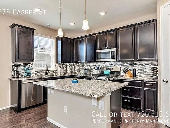 4th image of 10675 Casper St