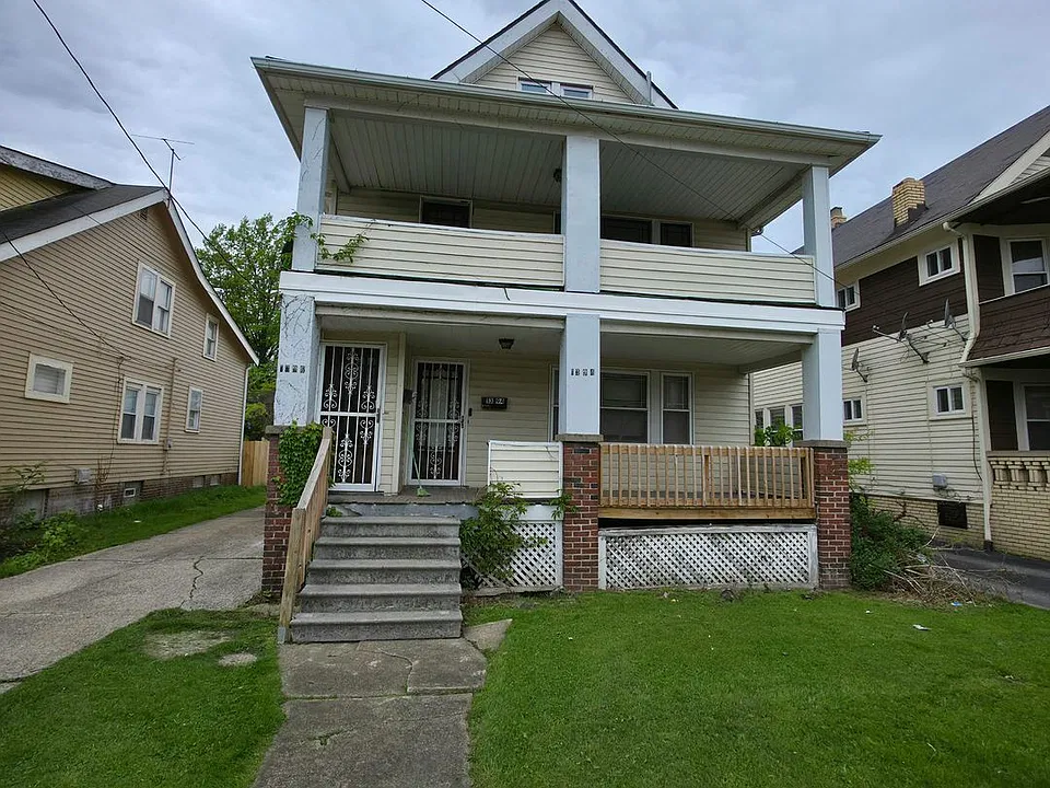1394 Larchmont Rd