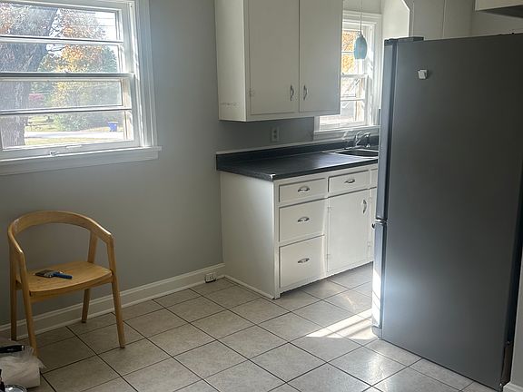 4th image of 1500 Benson Ave