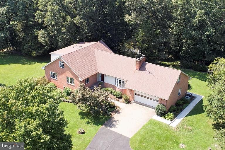 1st image of 14305 Fitzwater Dr