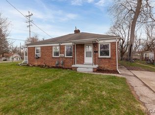 403 Northwestern Dr, Adrian, MI 49221