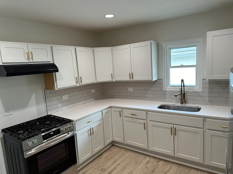 1835 Lincoln St #2 — Photo 5