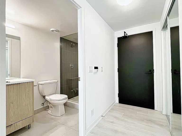 60 Shuter St #1106 — Photo 18