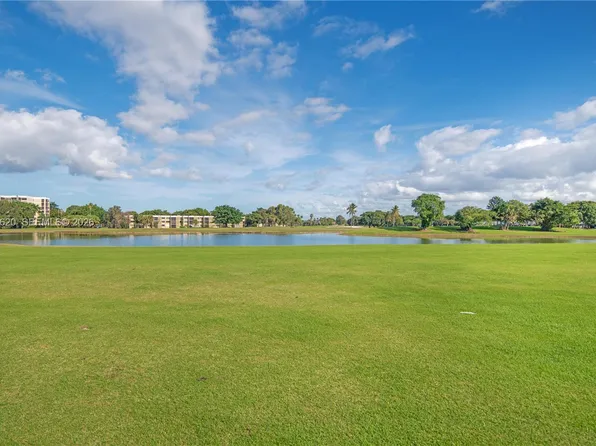 16189 Laurel Dr #25, Fort Lauderdale, FL 33326