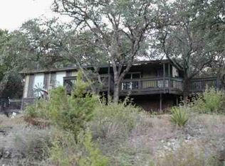 642 Contour Dr, Canyon Lake, TX 78133